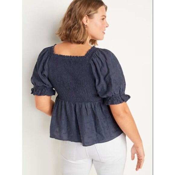 Old Navy Womens Plus 4X Puff Sleeve Smocked Embroidered Babydoll Blouse Top - Picture 3 of 11